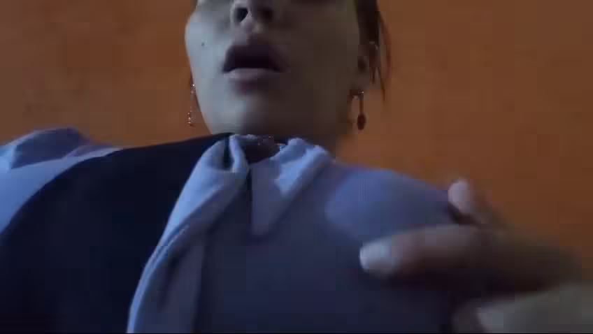 Video de La mujer futurama
