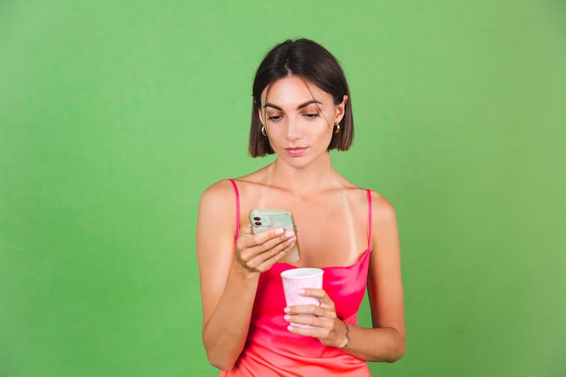 OnlyFans Paraguay vs. Encuentros Reales: ¿Qué Prefieres?